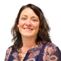 Jennifer-Lindquist-circle